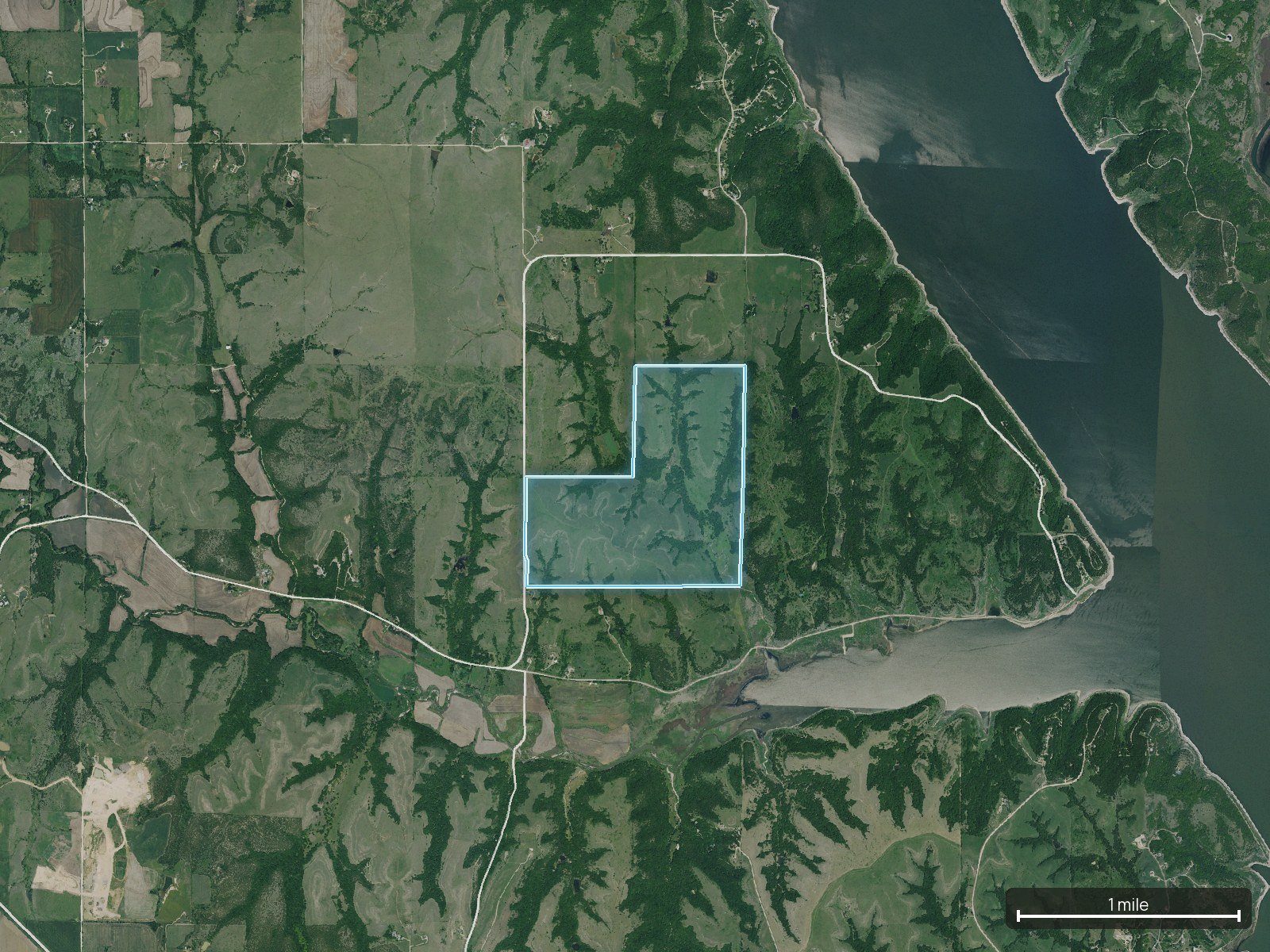 Context map of a Kansas land parcel