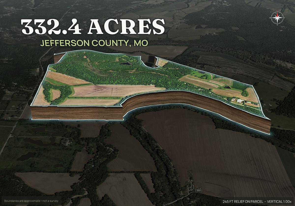 Pop-out of a Missouri land parcel lifted out of the ground with dirt walls