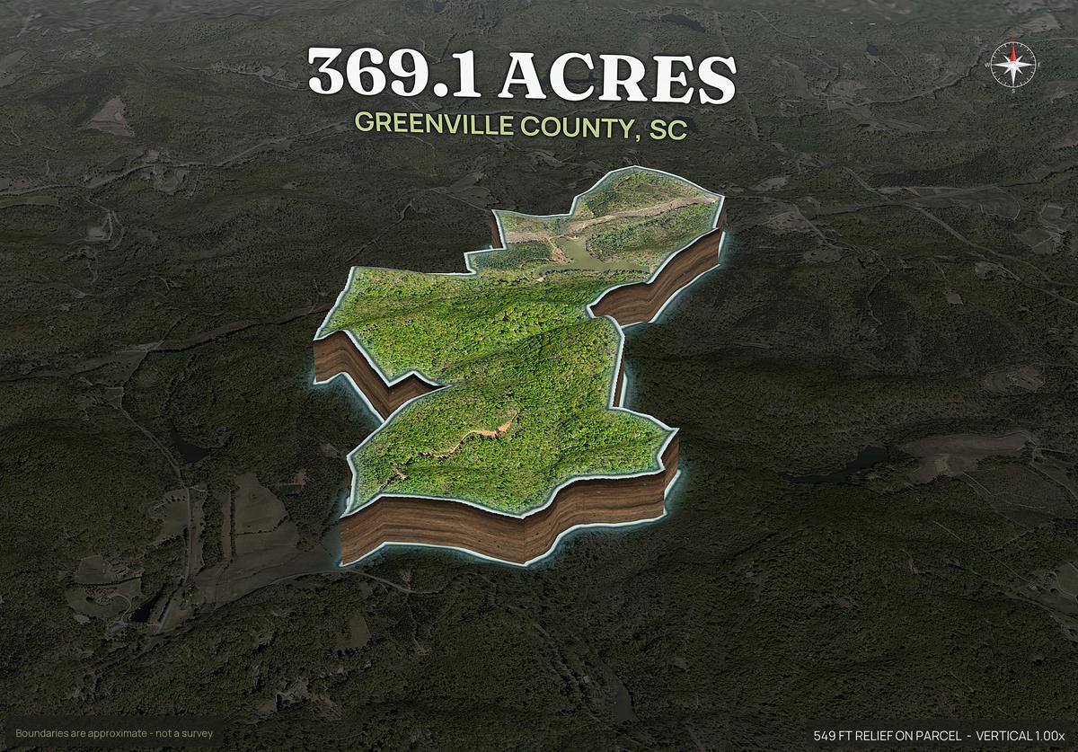 Pop-out of a South Carolina land parcel lifted out of the ground with dirt walls